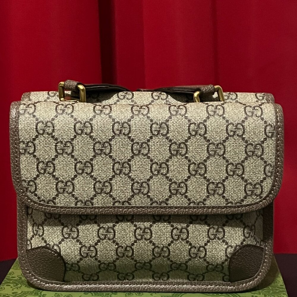 Gucci Neo Vintage Messenger Bag, GG Supreme canvas w/ brown leather trim - Picture 3 of 3